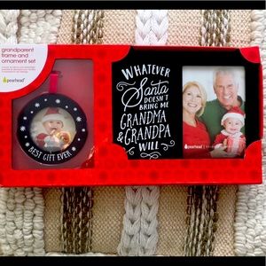 NEW Christmas Frame & Ornament